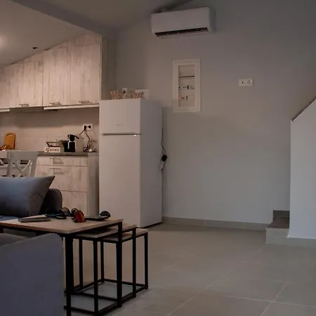 カントリーハウス Nv House